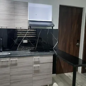  Apartamento En Corferias , Cerca Al G-12 , Al Aeropuerto , A 2 Cuadras De La Estacion Transmilenio Ciudad Universitaria Alojamiento Especial Colombia